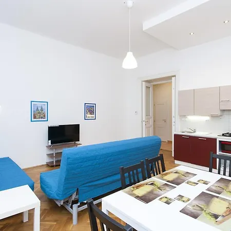 V Lesicku 8 Apartment *